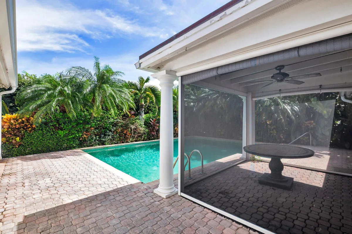 North End Palm Beach Residence photo 22