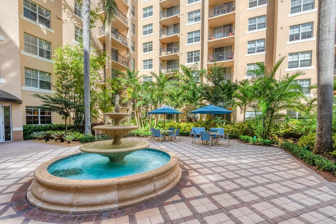 Flagler Pointe Unit 818 photo 31