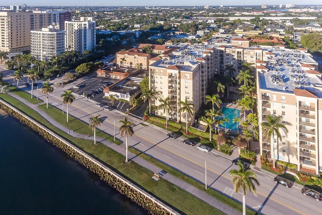 Flagler Pointe Unit 818 photo 52