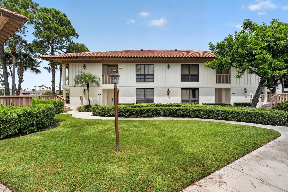 PGA National Palm Beach Gardens Residence