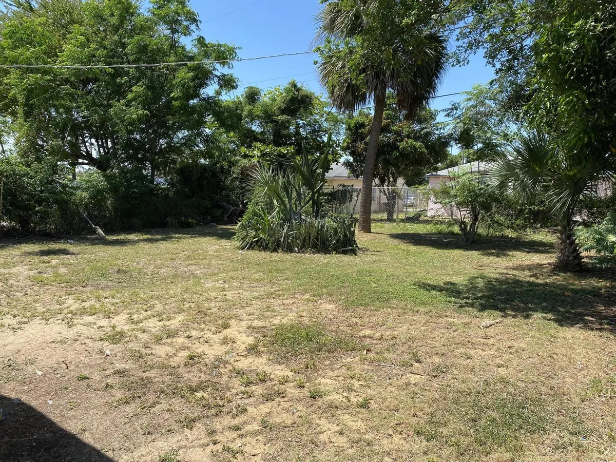 Residence photo 10