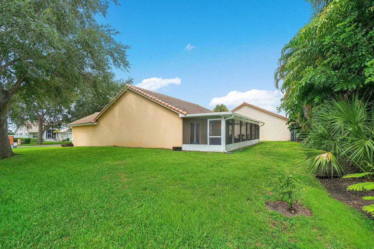  Residence photo 31