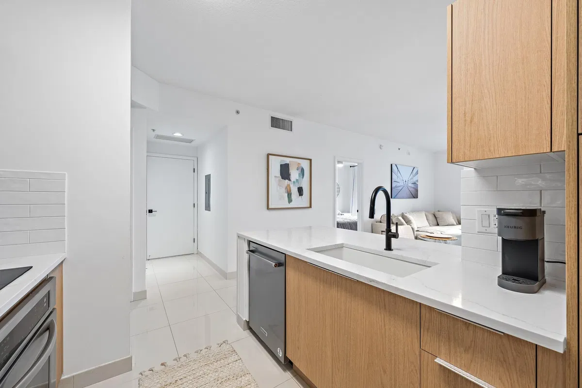 Cityplace South Tower Unit 1614 photo 13