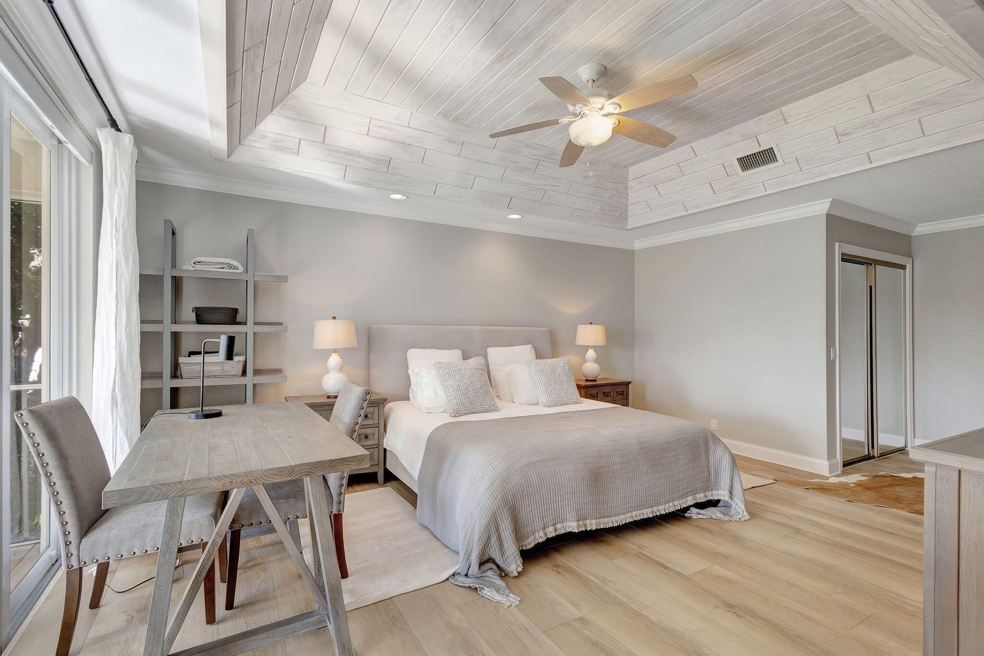 First Fairway Residence photo 28