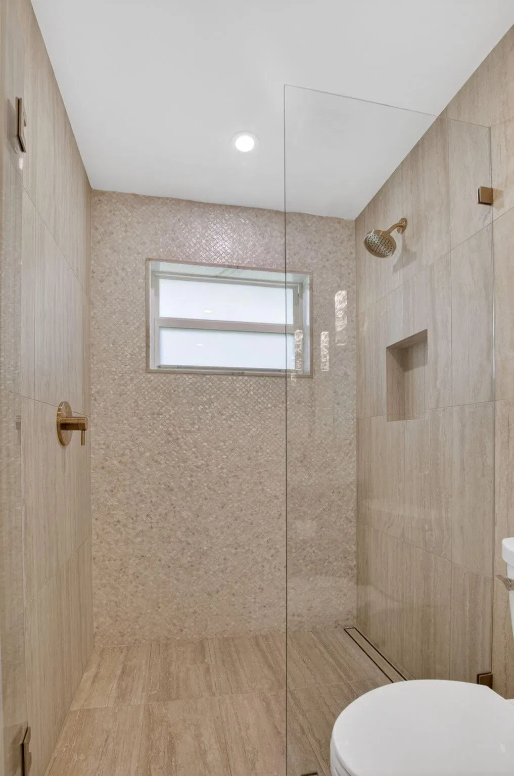Residence photo 34
