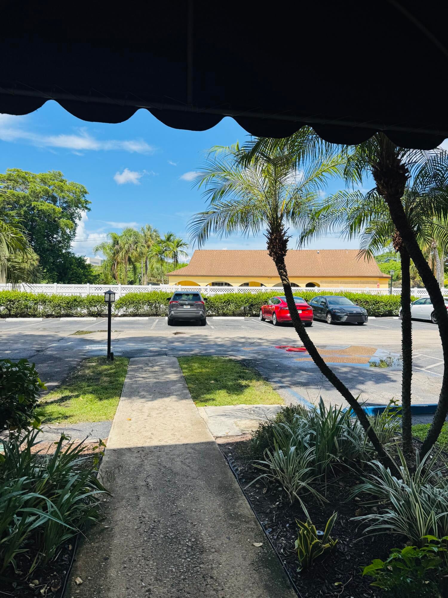 Unit 3020 photo 13