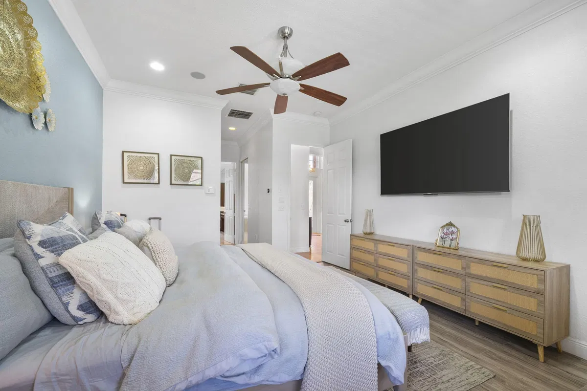 Residence photo 22