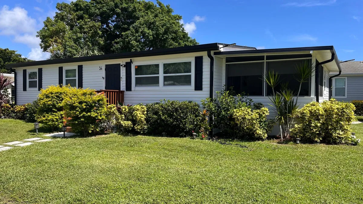  Unit 34 photo 40