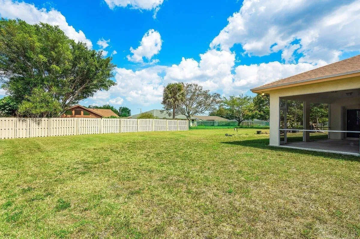  Residence photo 31