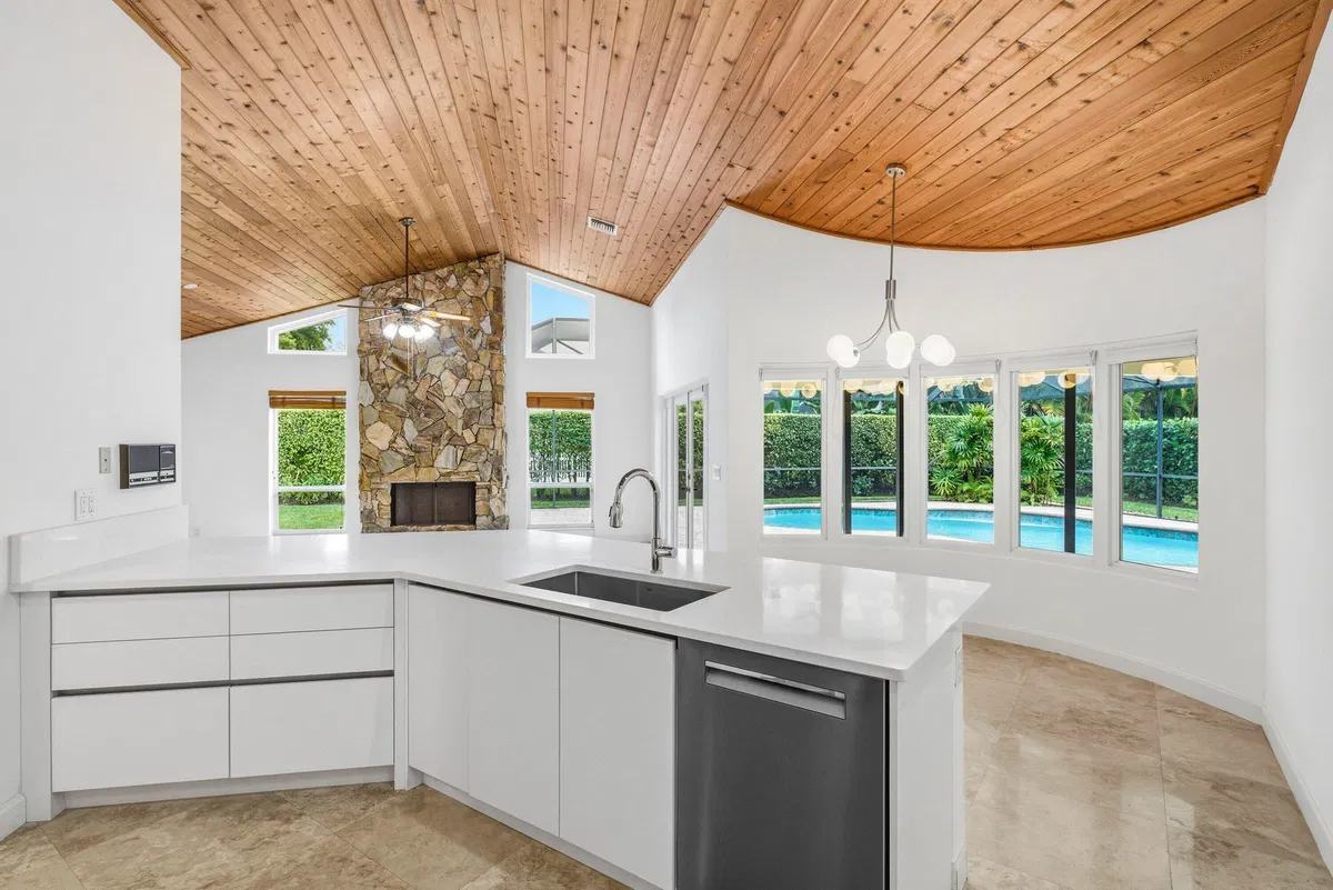 Colonnade Boca Raton Residence photo 22