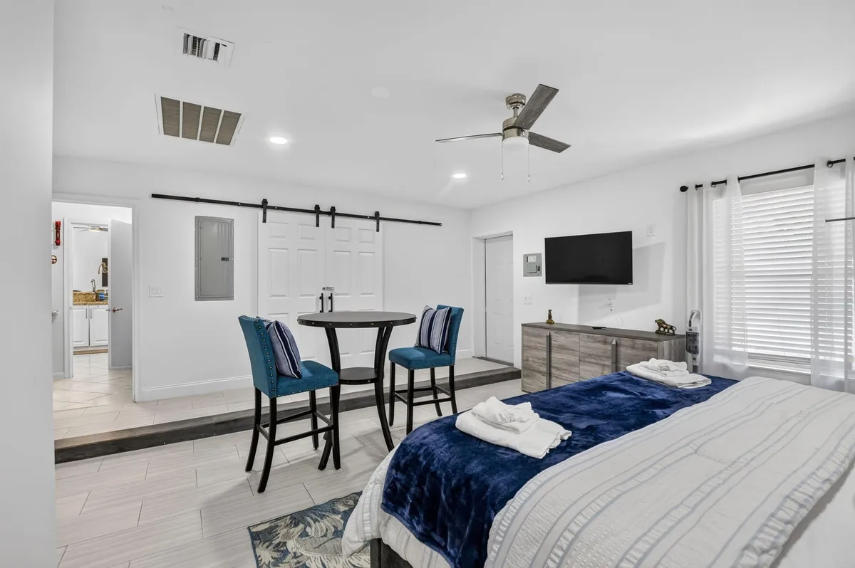  Residence photo 49