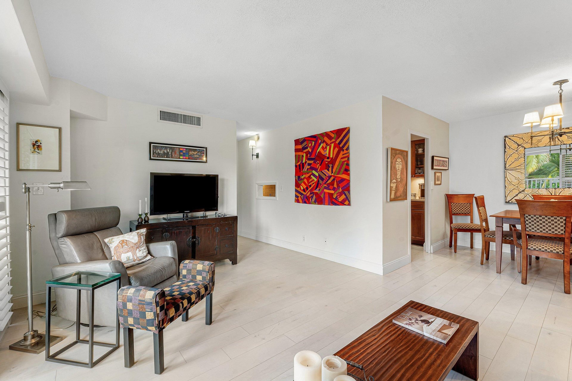 North End Palm Beach Unit 2B photo 4