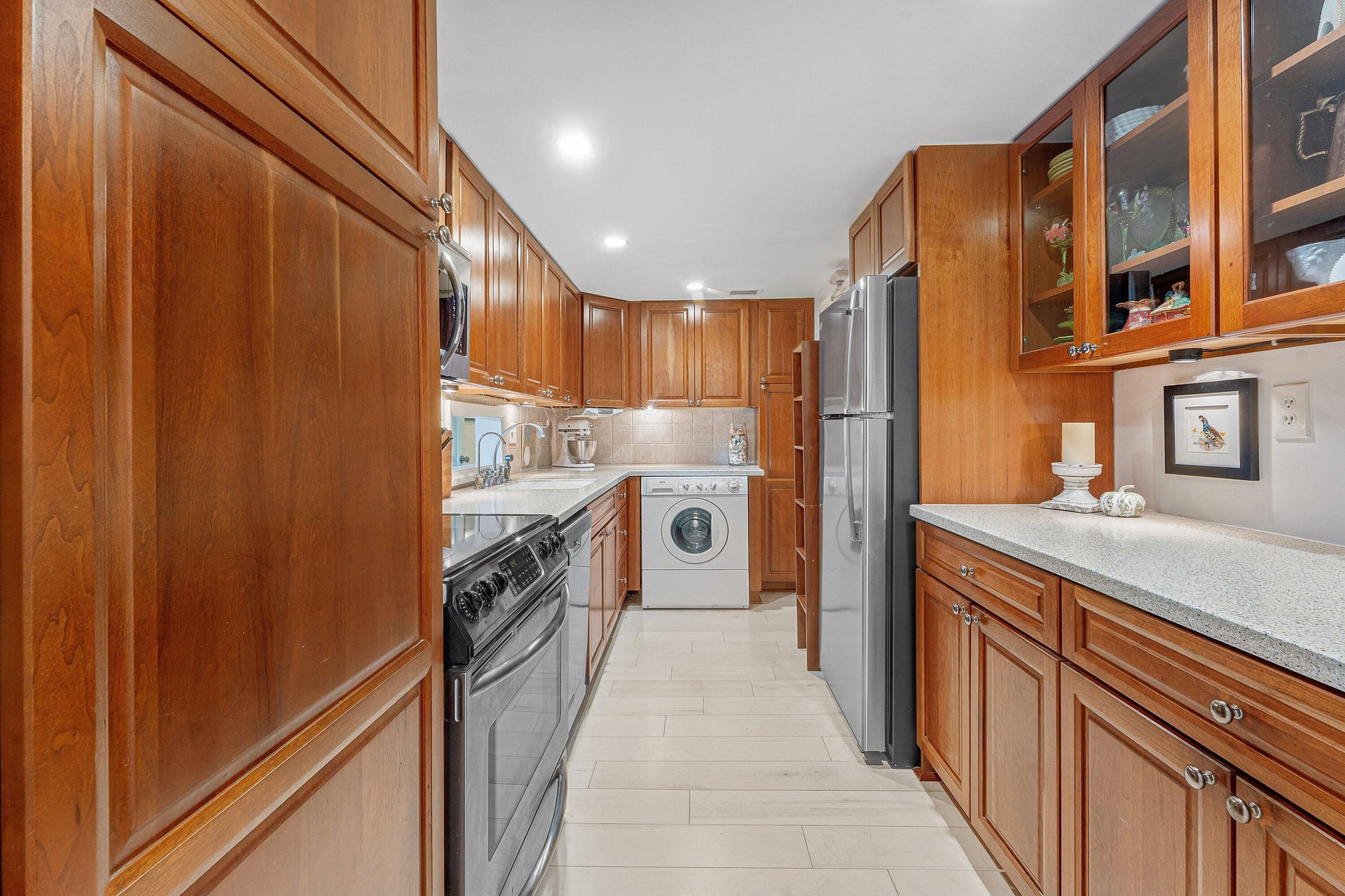 North End Palm Beach Unit 2B photo 7