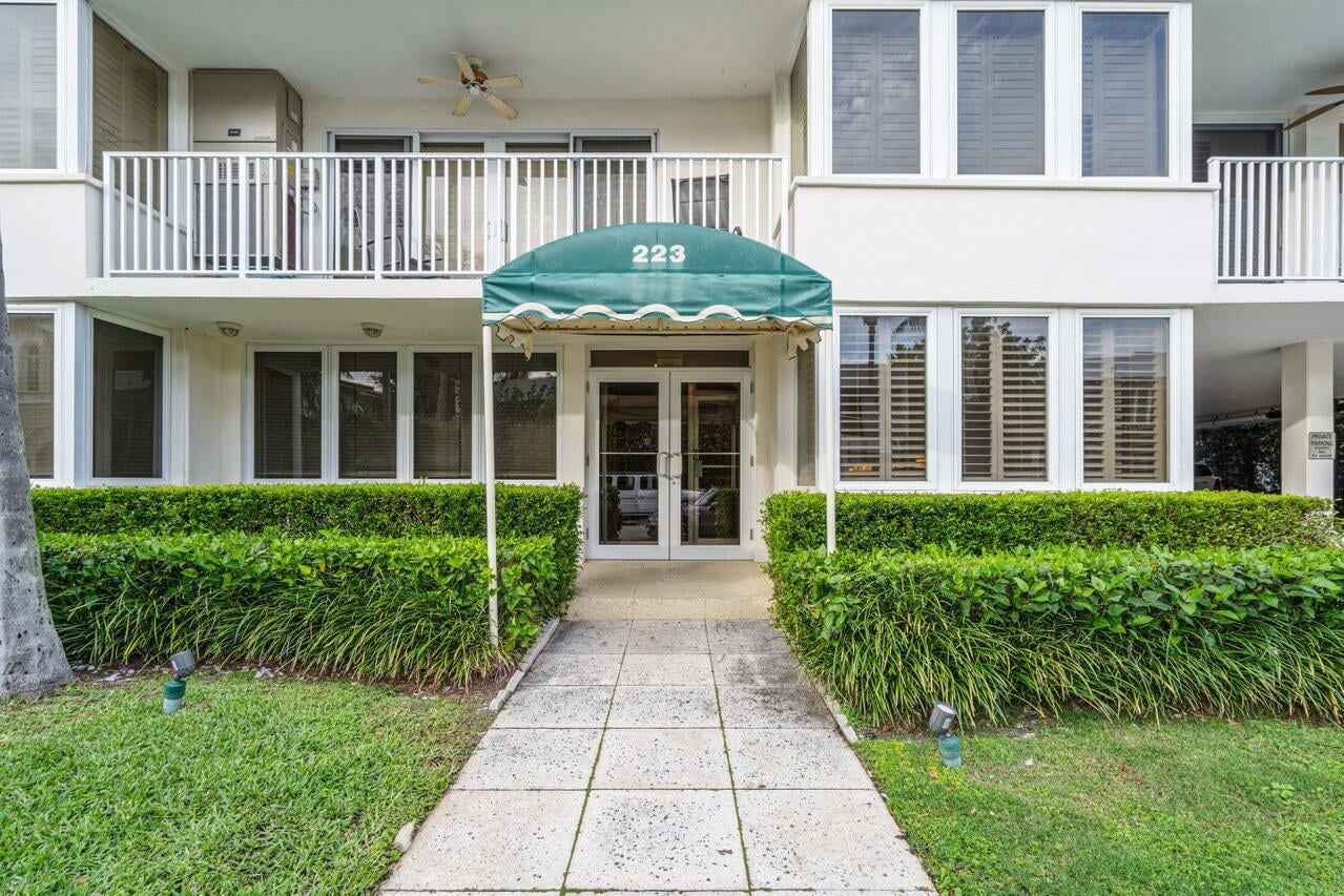 North End Palm Beach Unit 2B photo 25