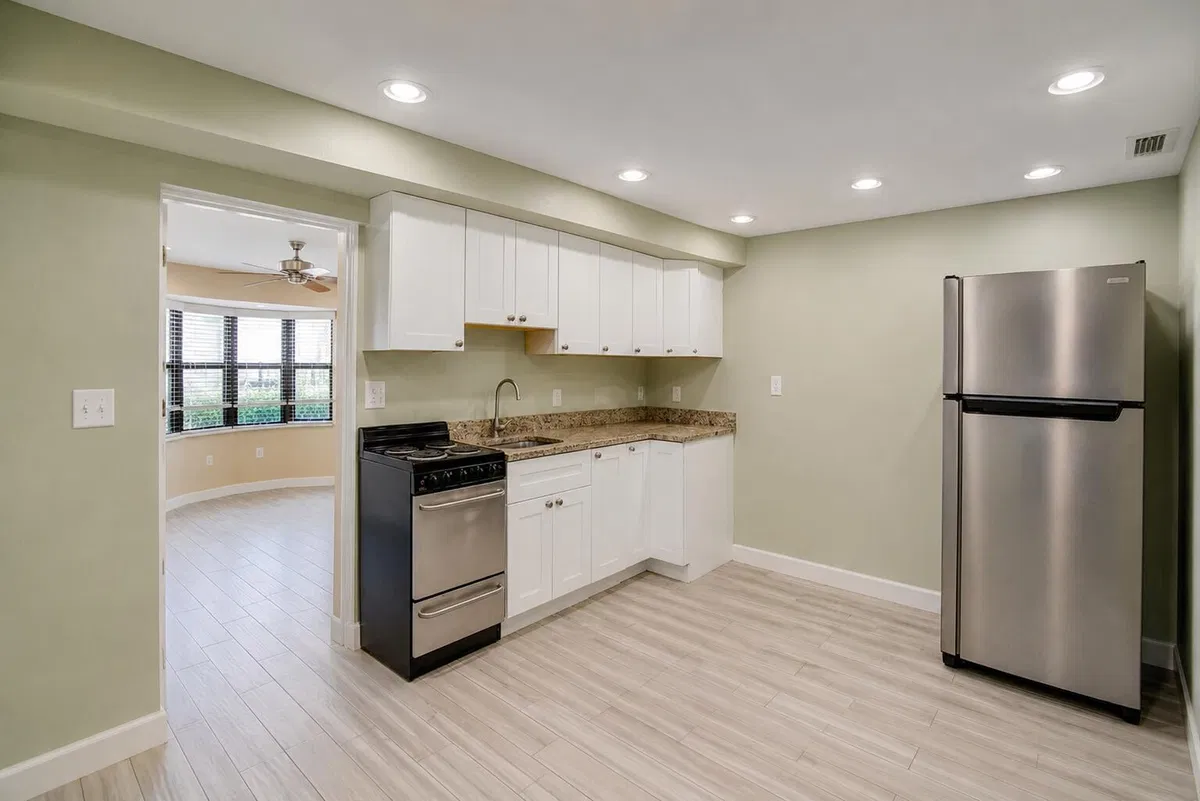 Unit Rear photo 4