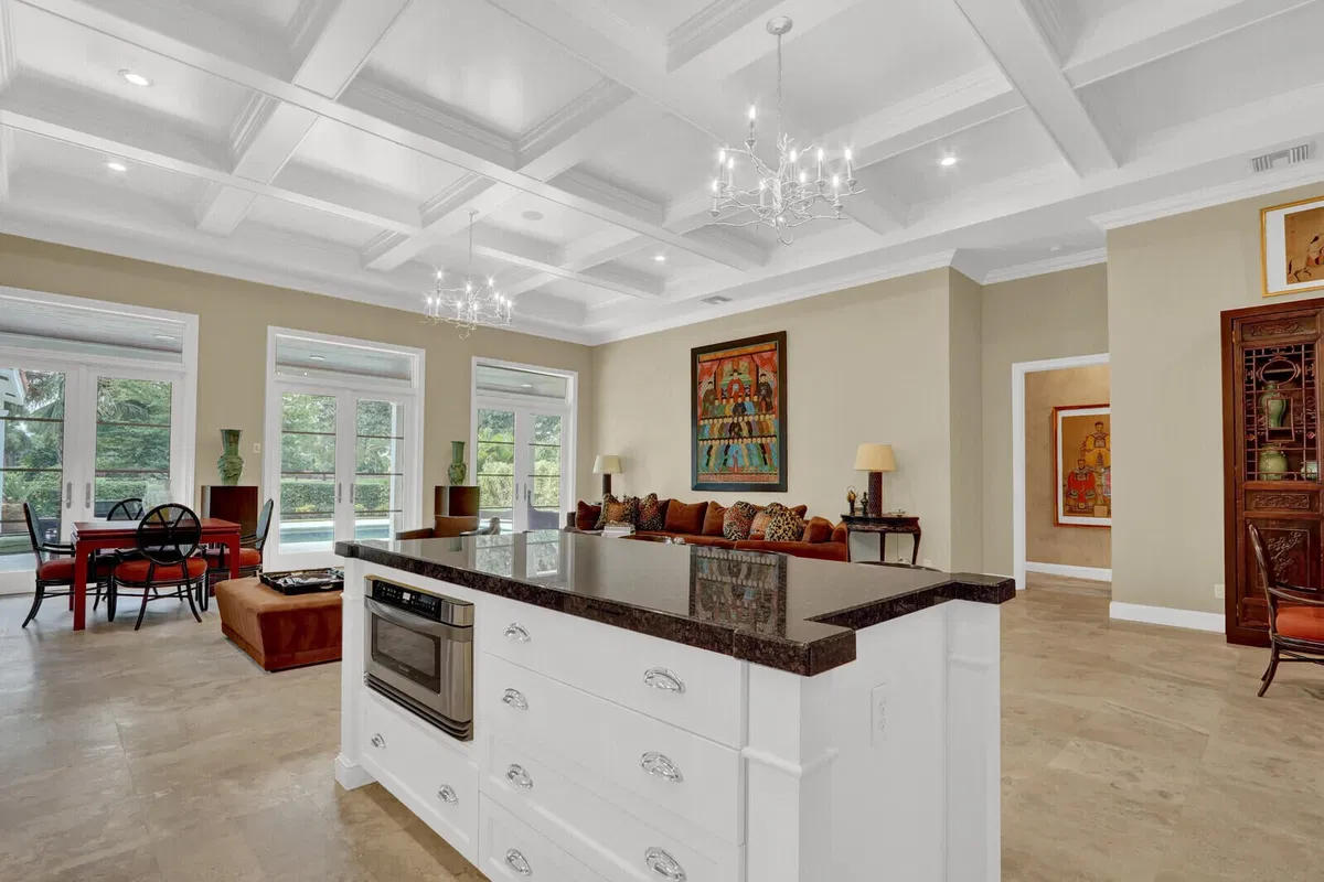 Frenchman's Creek Residence photo 25