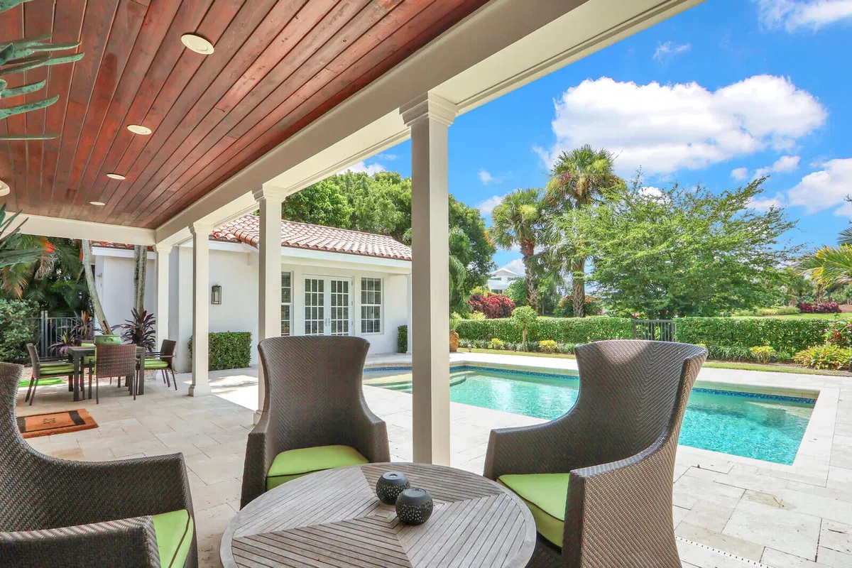 Frenchman's Creek Residence photo 43