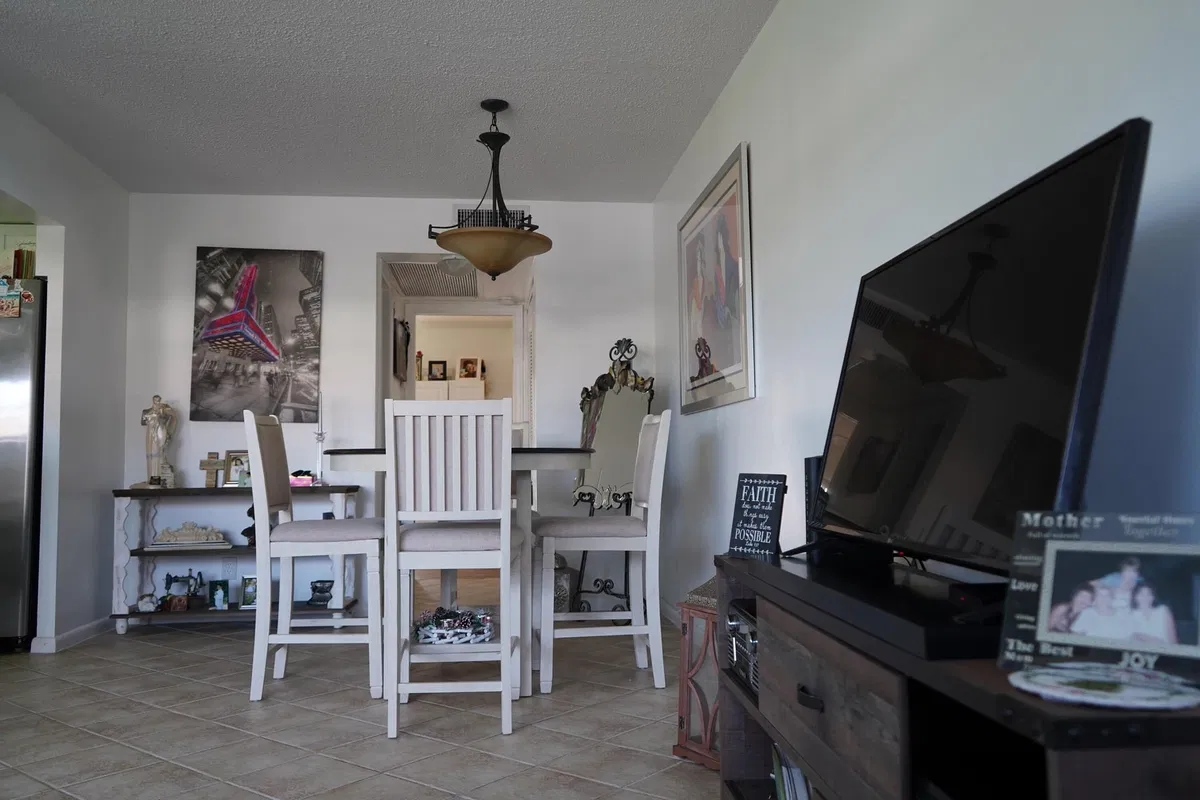  Residence photo 34