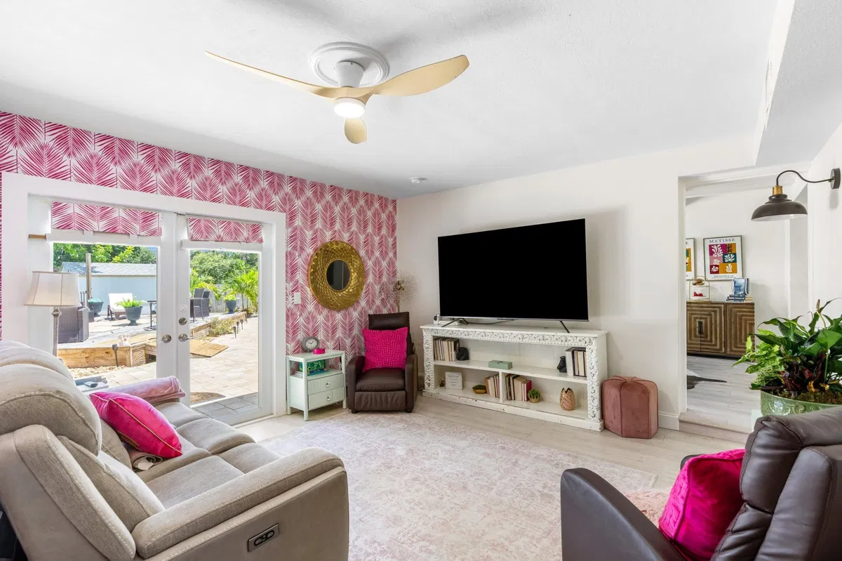  Residence photo 22