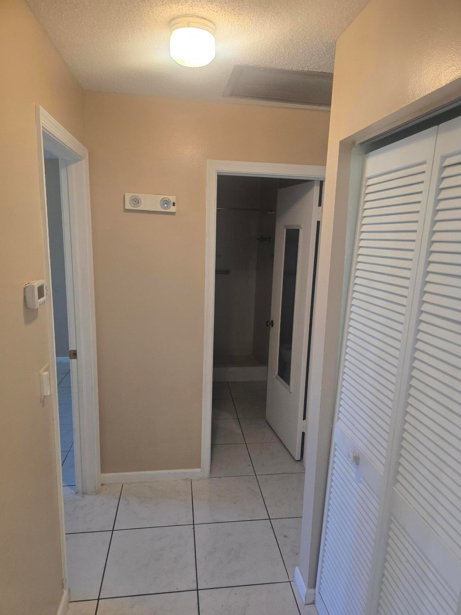  Residence photo 7