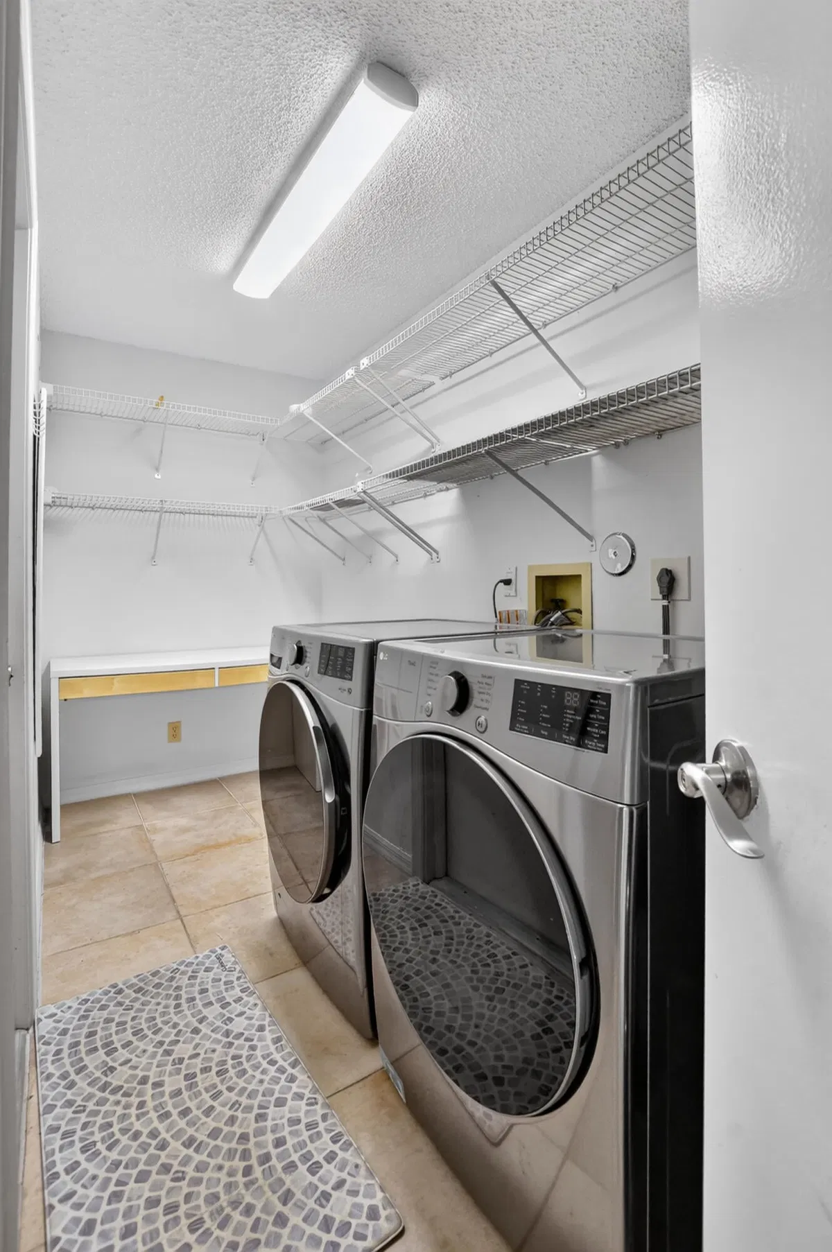  Residence photo 22