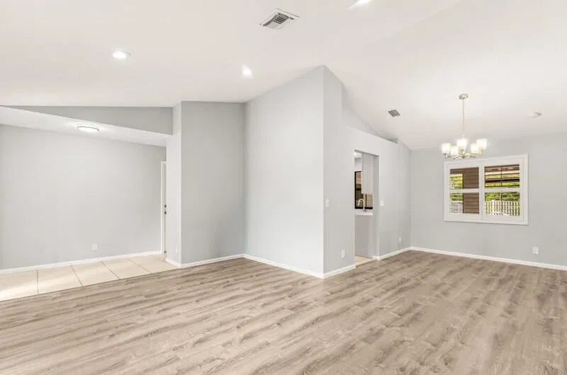  Residence photo 7