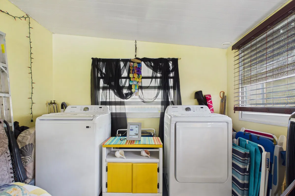  Residence photo 13