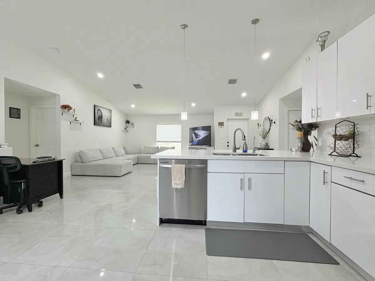  Residence photo 31