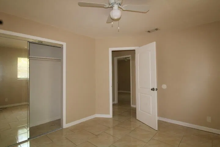 Residence photo 10