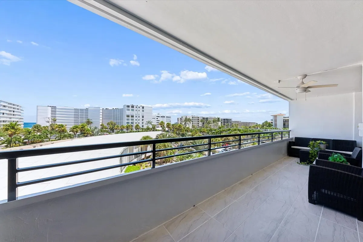South Palm Beach Unit 403 photo 22