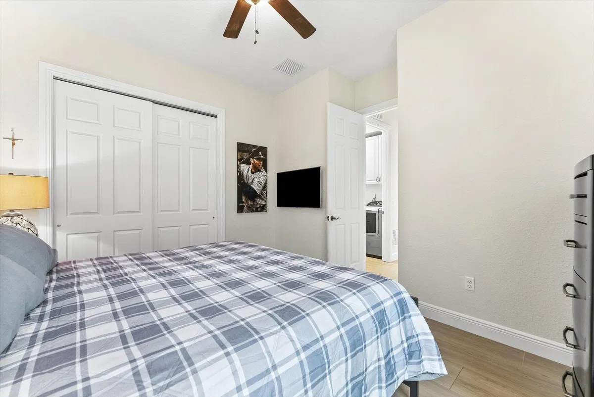 Residence photo 52