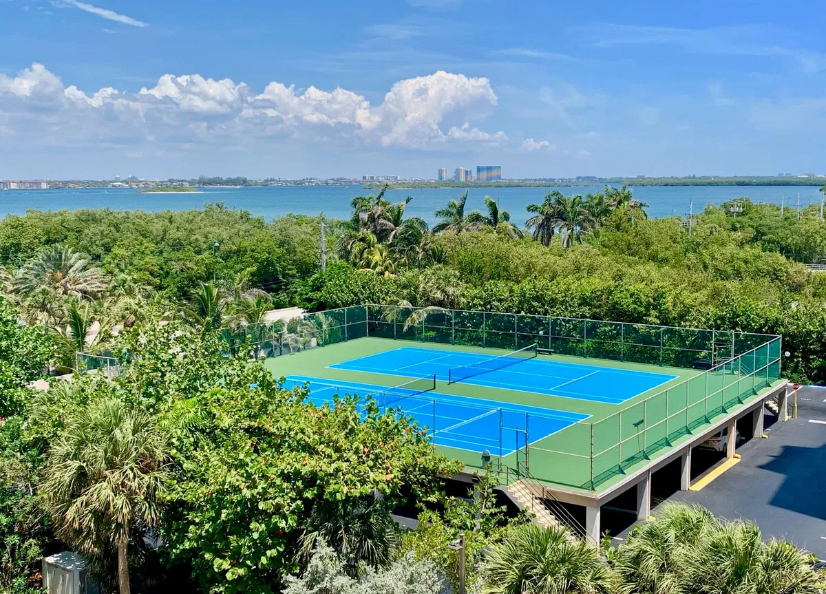 Singer Island Unit 1-806 photo 37