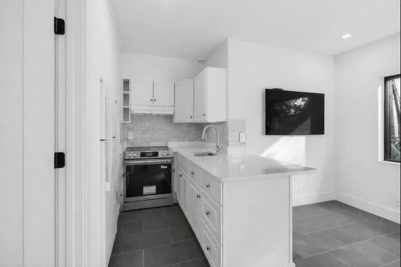  Residence photo 7