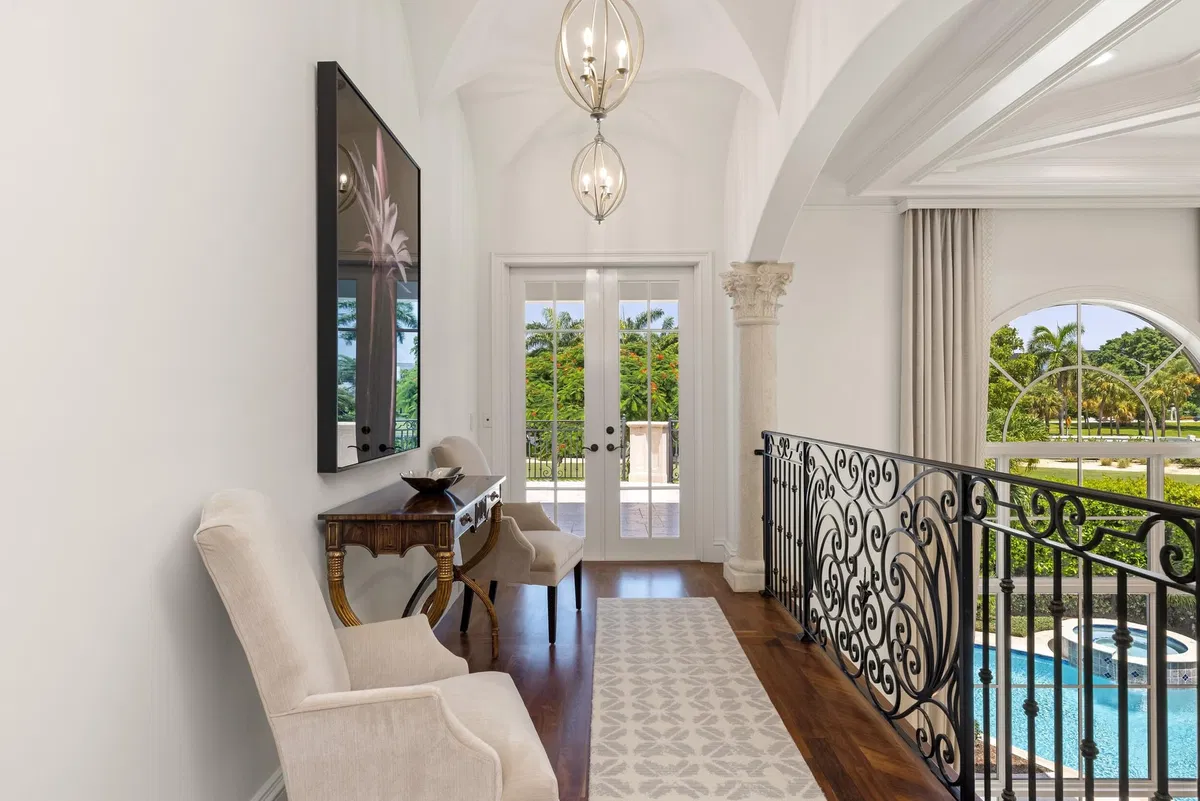 Royal Palm Yacht and Country Club Residence photo 55