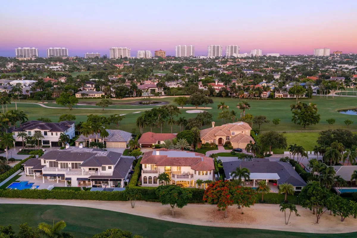 Royal Palm Yacht and Country Club Residence photo 79