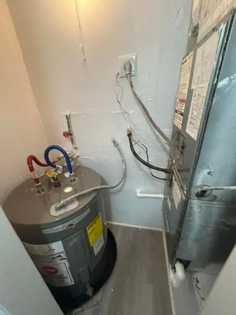  Unit 115 photo 19