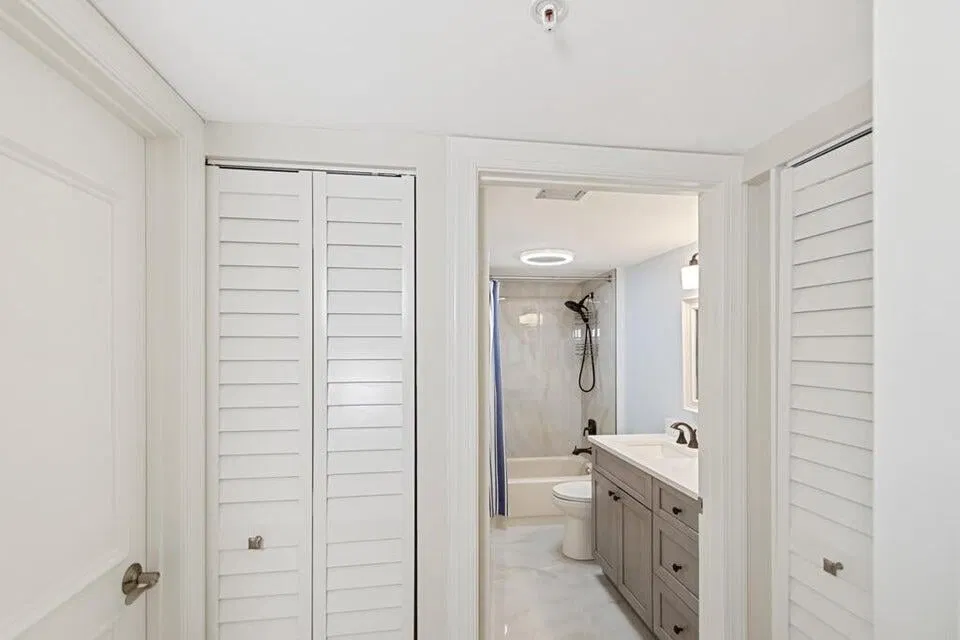  Unit 203 photo 19