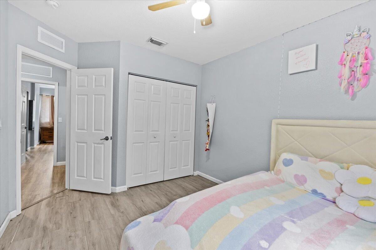 Residence photo 28
