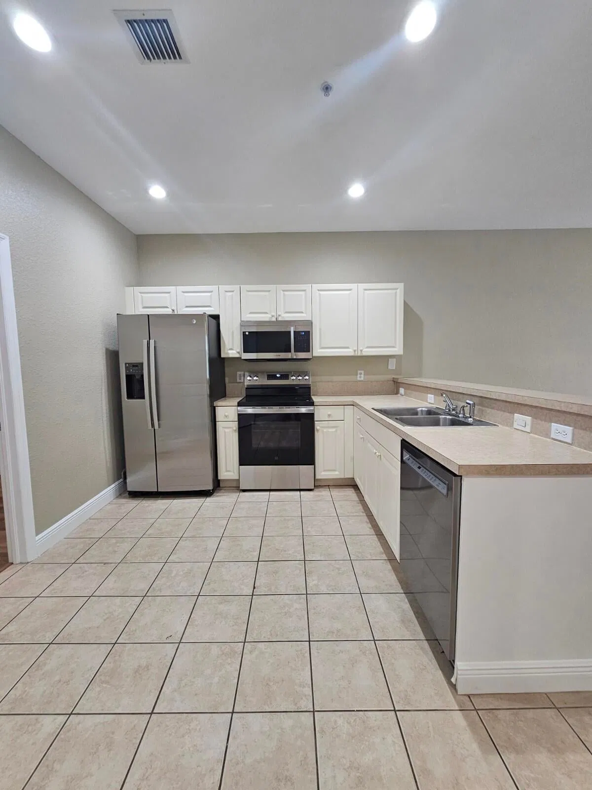  Residence photo 7