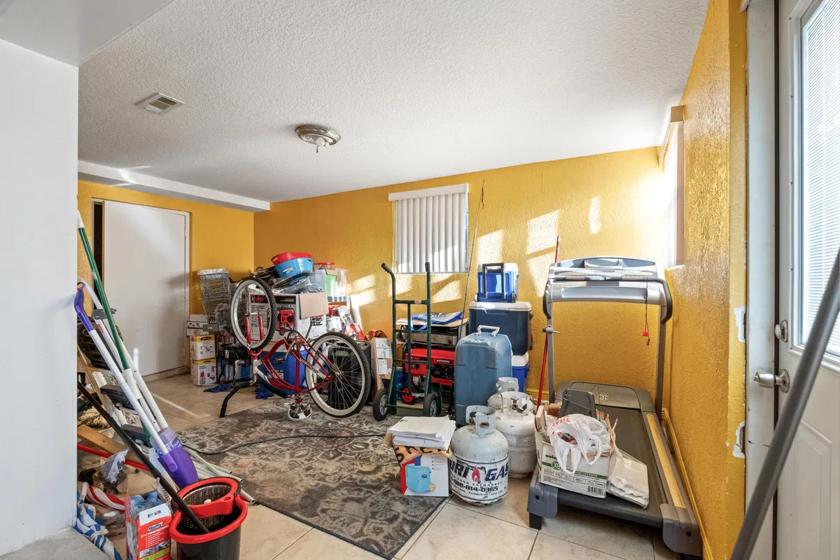  Residence photo 28