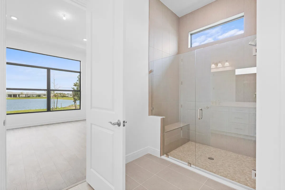 Residence photo 19