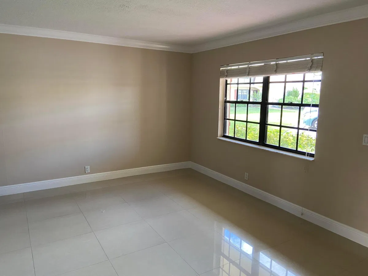 Residence photo 10