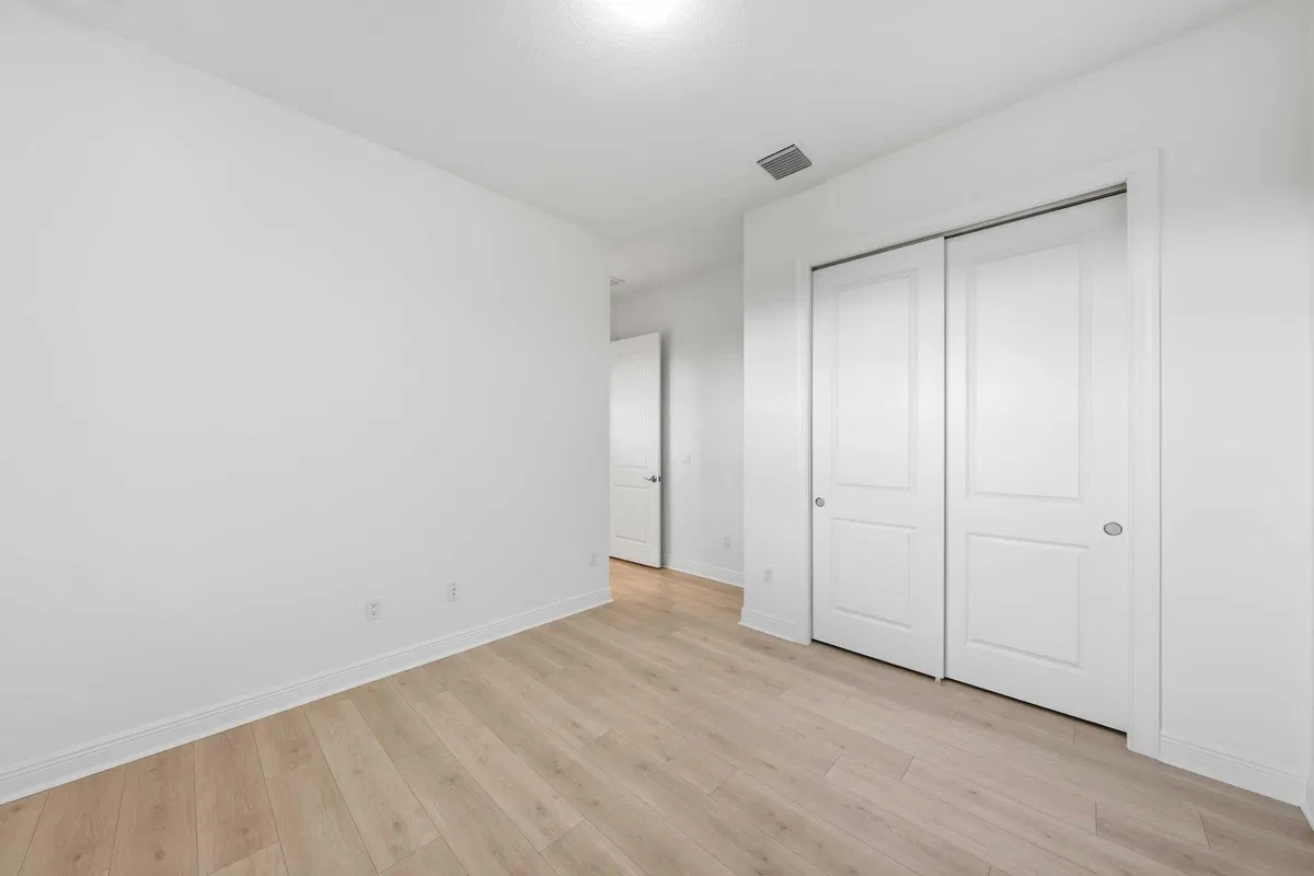 Residence photo 22