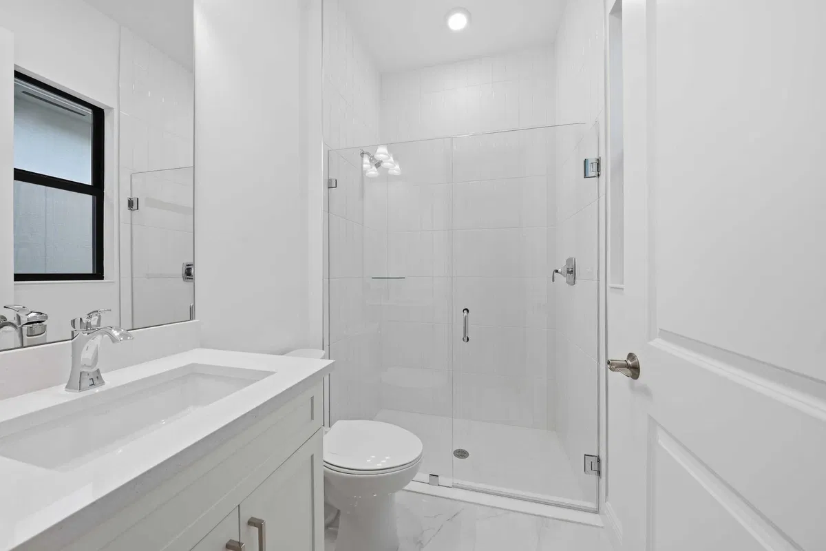 Residence photo 25