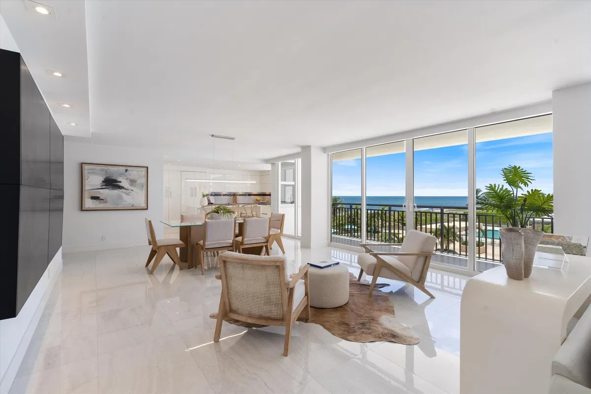 Boca Raton Unit 3J photo 4