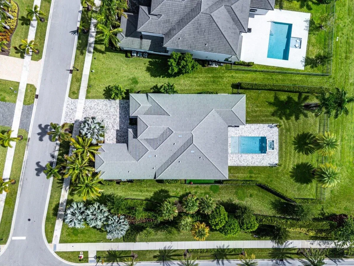 Boca Bridges Residence photo 31