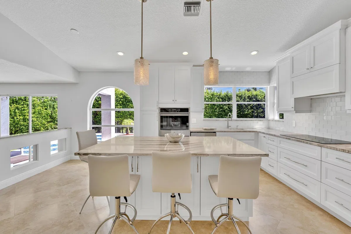 Boca Isles Residence photo 16