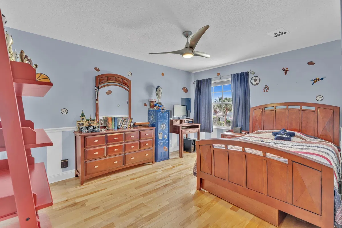 Boca Isles Residence photo 34