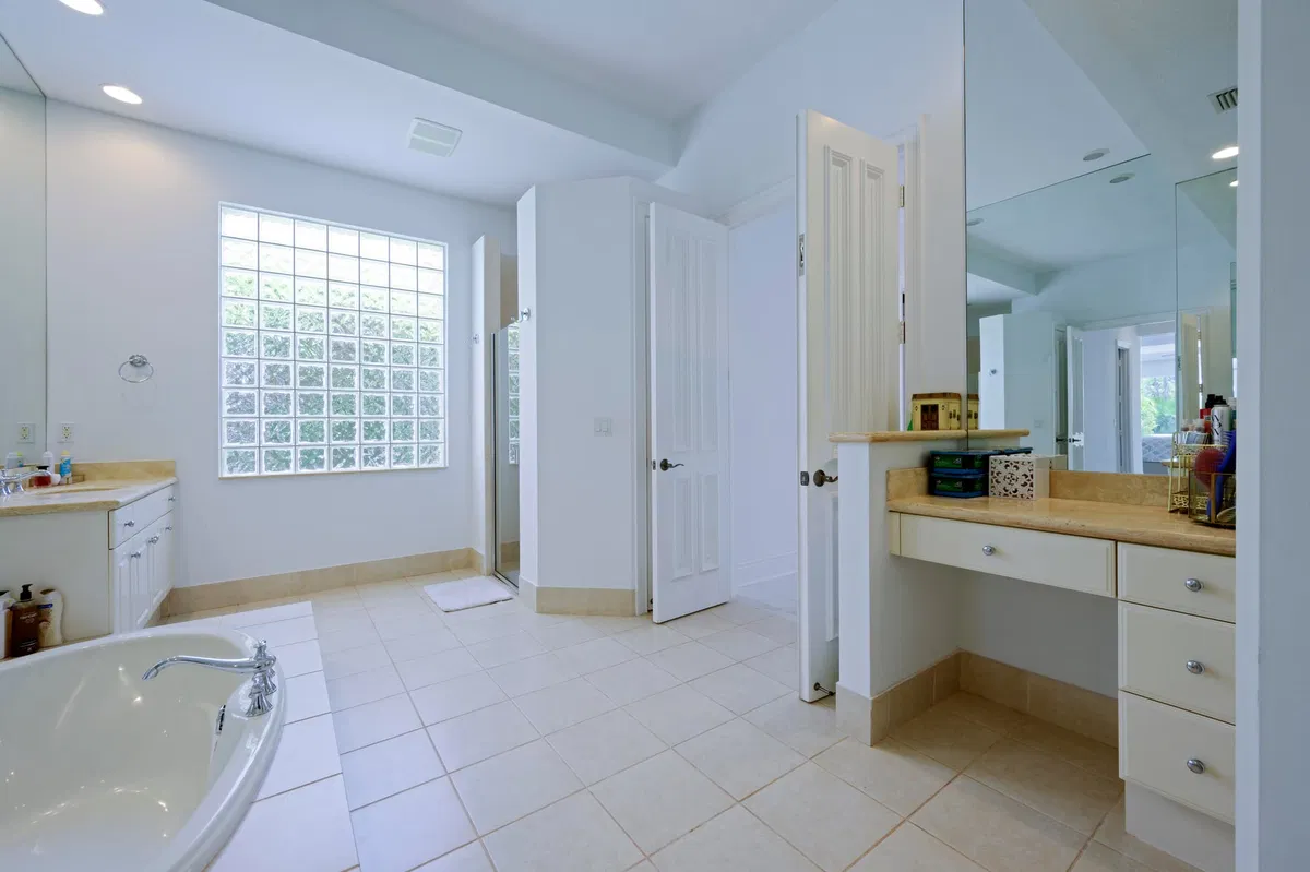 Mirasol Country Club Residence photo 25