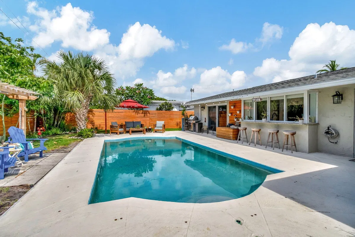 Residence photo 19